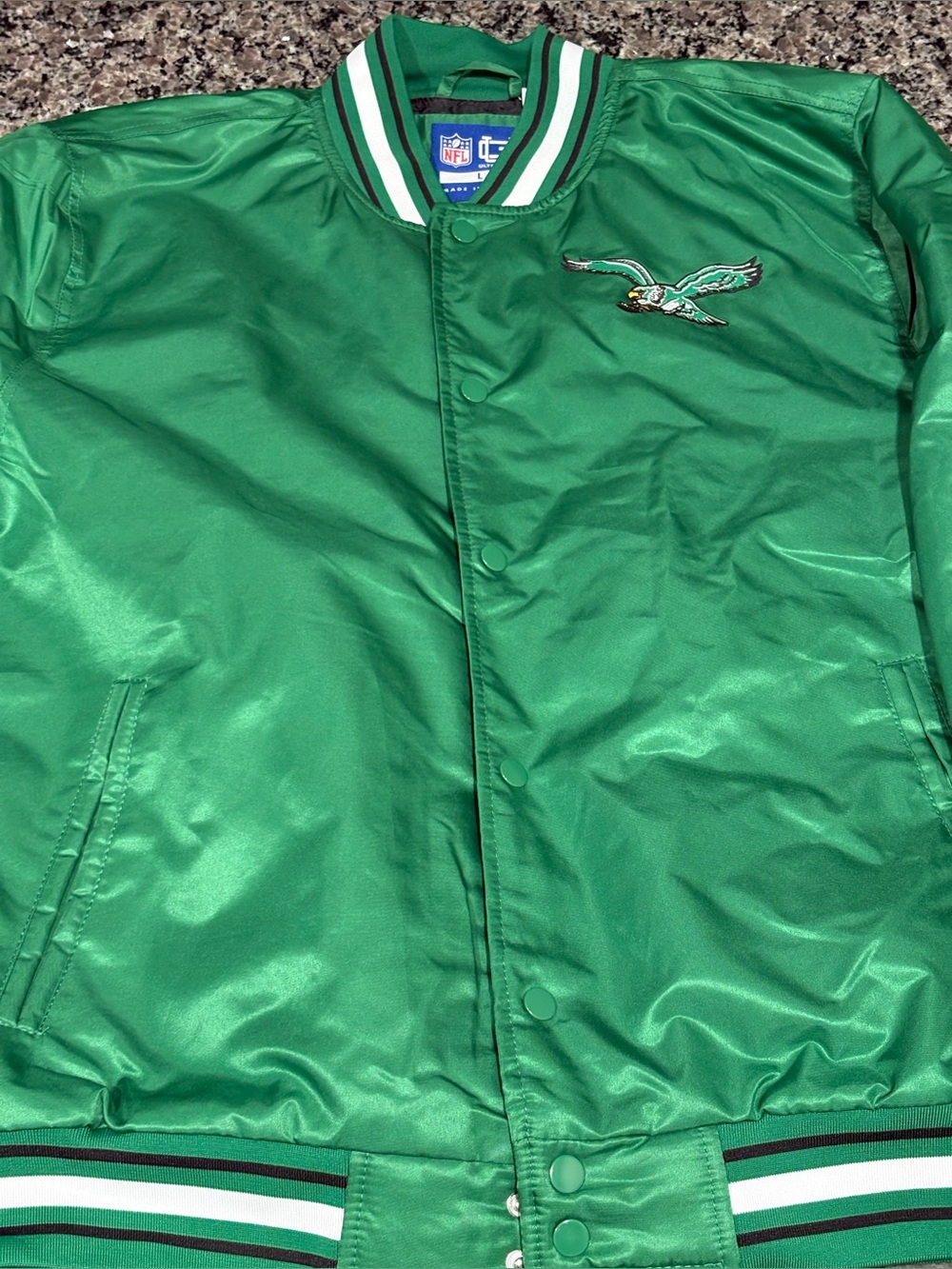 NFL Philadelphia Eagles Kelly Green Satin Bomber Jacket Mens Large